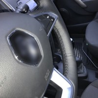 Оплетка на руль из натуральной кожи Renault Logan II 2018-н.в. (для руля без штатной кожи, черная)