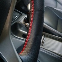 Оплетка на руль из натуральной кожи Honda Civic VIII (FD, FA) 2006-2011 г.в. (для руля без штатной кожи, красная)